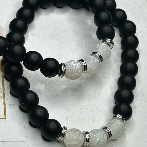 Matte Black Agate & White Crackle Quartz Set - Picture 2 of 3